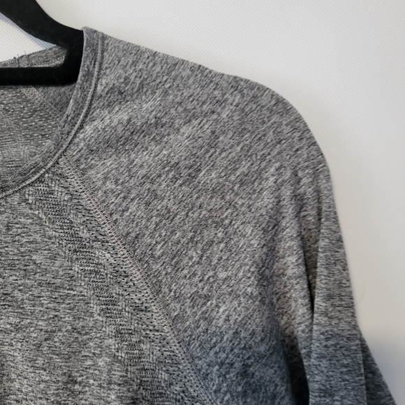 Athleta Women's Speed light Size Small. - Picture 7 of 12